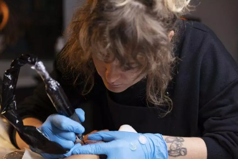 Selecting the Perfect Cosmetic Tattoo Technician: Tips on choosing a qualified artist, certifications to consider, and key questions for your consultation.